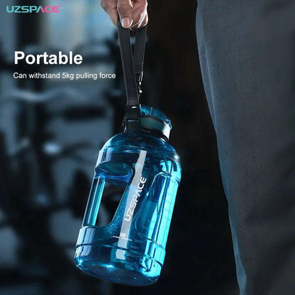 1.6L/2.3L Large Capacity Sports Water Bottles with Straw BPA Free With Time Marker