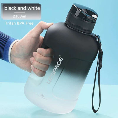 2 Liters Water Bottle with Time Marker Reusable High-capacity 2.3L black and white