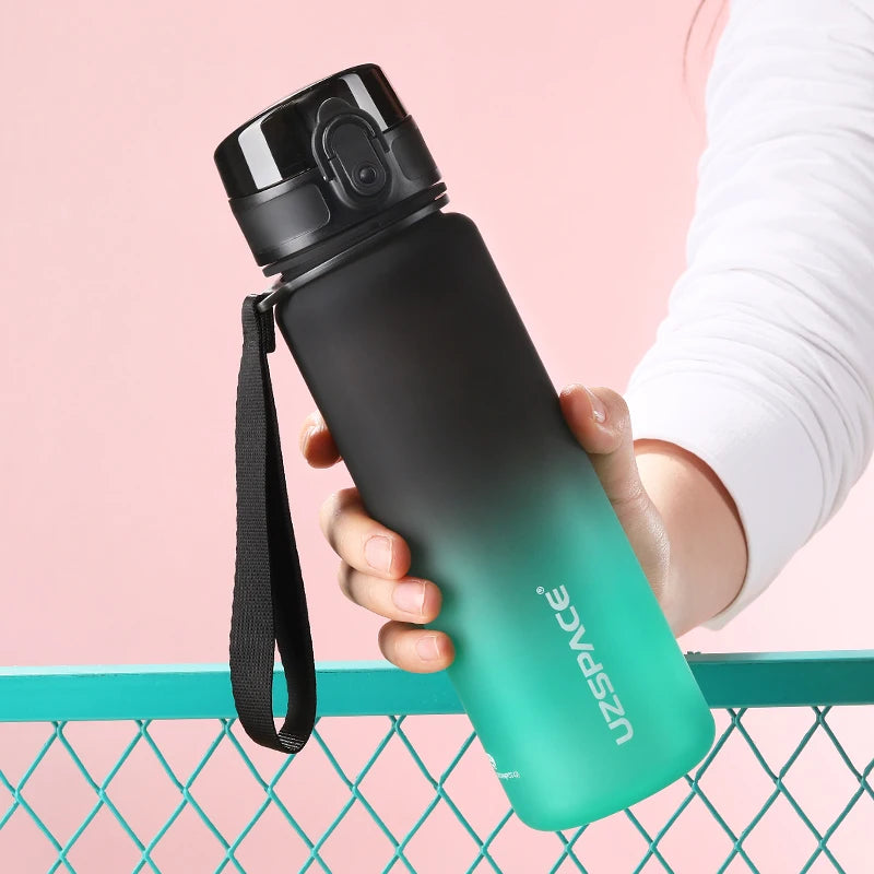 UZSPACE 500ml Sports Water Bottle Bounce Lid BPA Free black and green 500ml